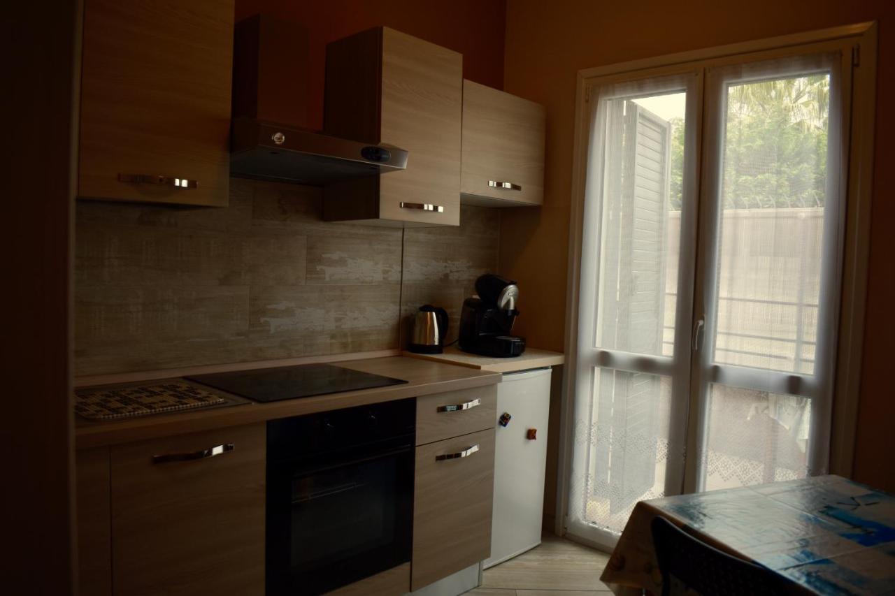 Tra Il Borgo E Il Mare Bed & Breakfast Cervo Ngoại thất bức ảnh