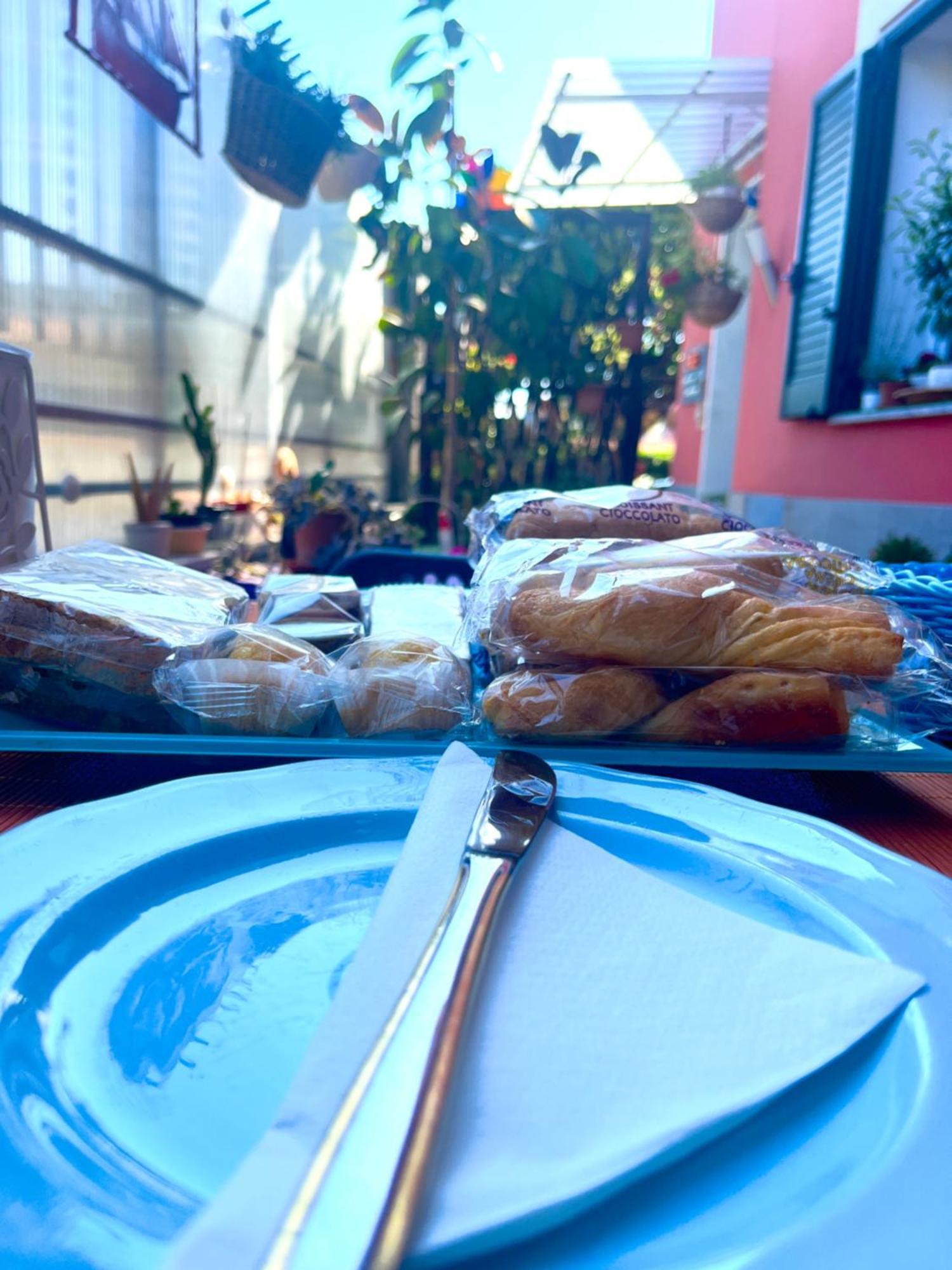Tra Il Borgo E Il Mare Bed & Breakfast Cervo Ngoại thất bức ảnh